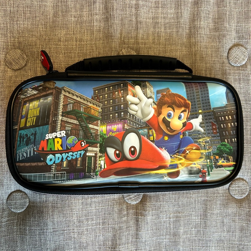 MARIO NINTENDO SWITCH CASE